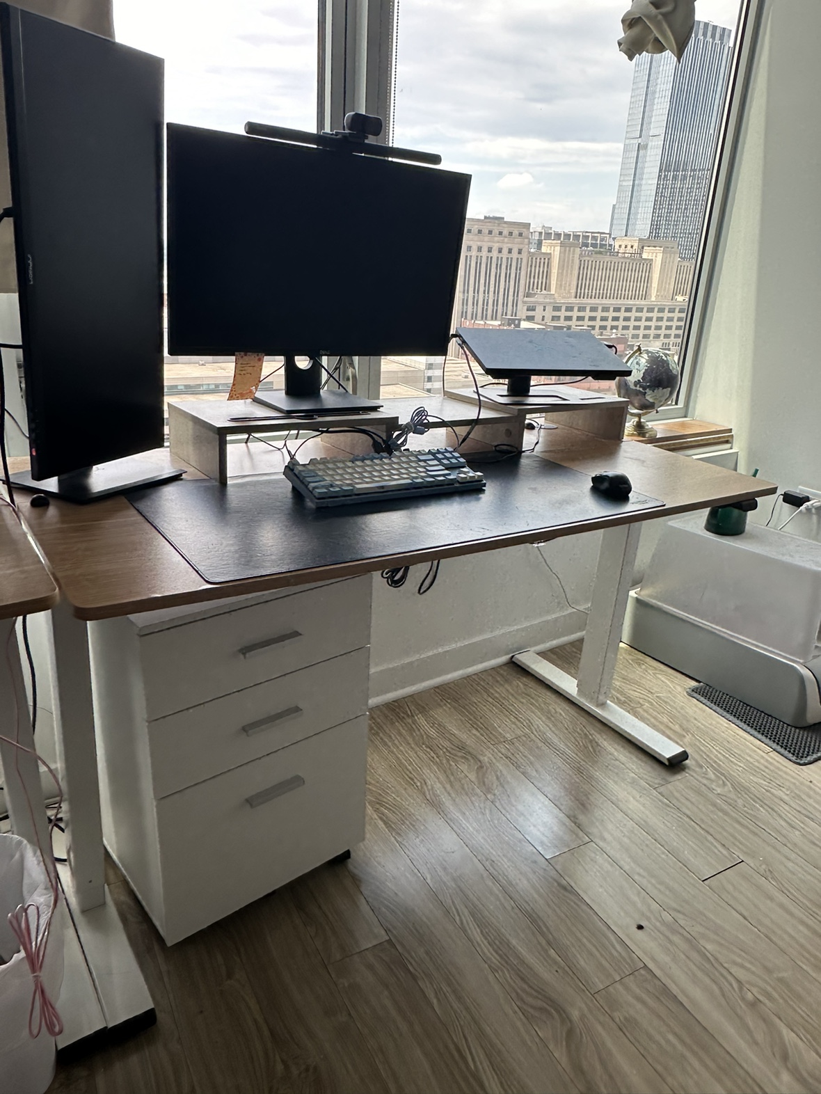 Large Oak Wood Standing Desk 55 x 28 inches - photo 2