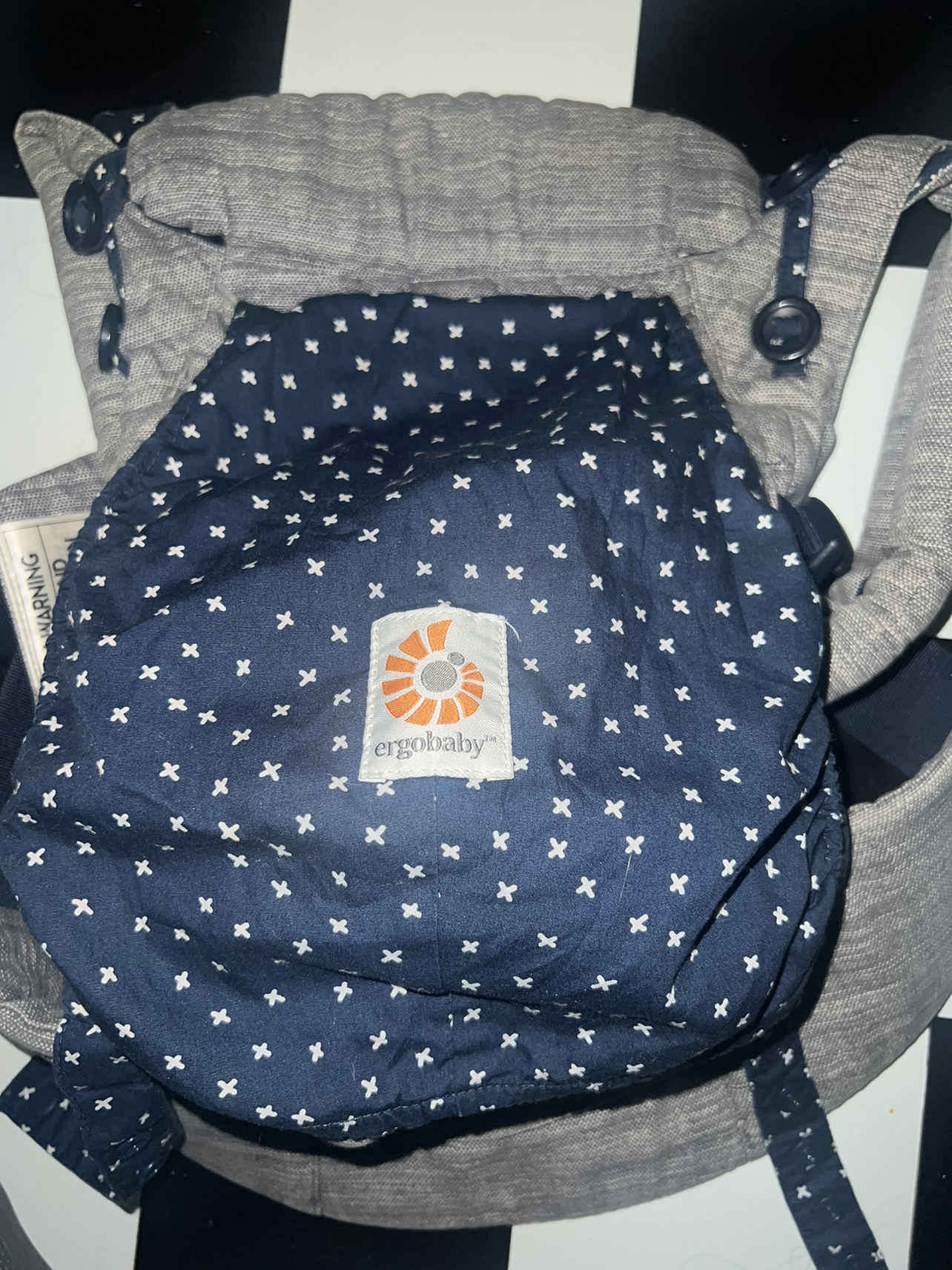 Baby carrier thumbnail
