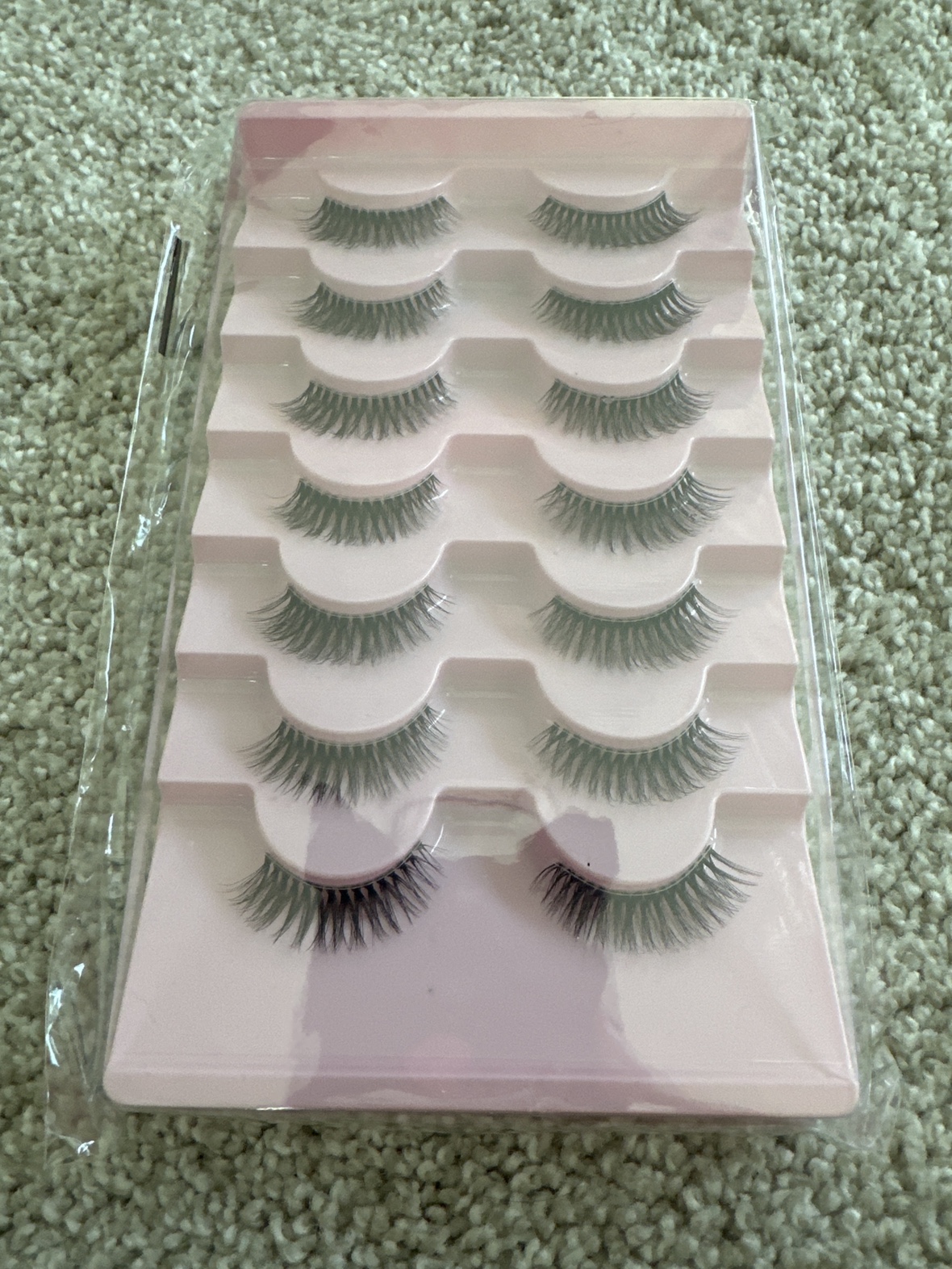 Natural lashes - photo 2