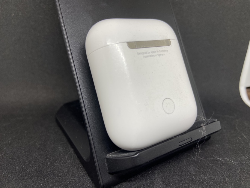 Apple Airpods Case 1st Gen 2nd Gen Case - A1602 - photo 2