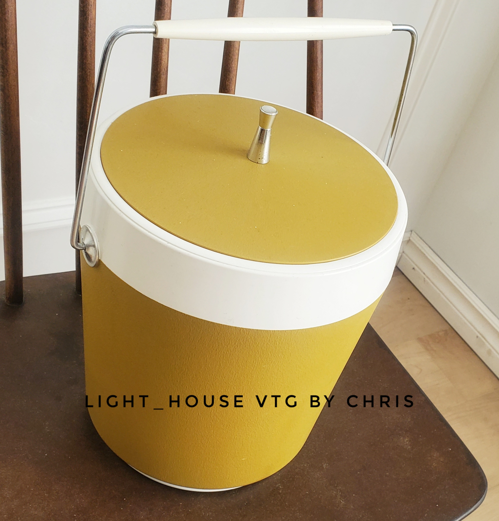 Mid-Century Mustard Yellow Ice Bucket by West Bend - photo 2
