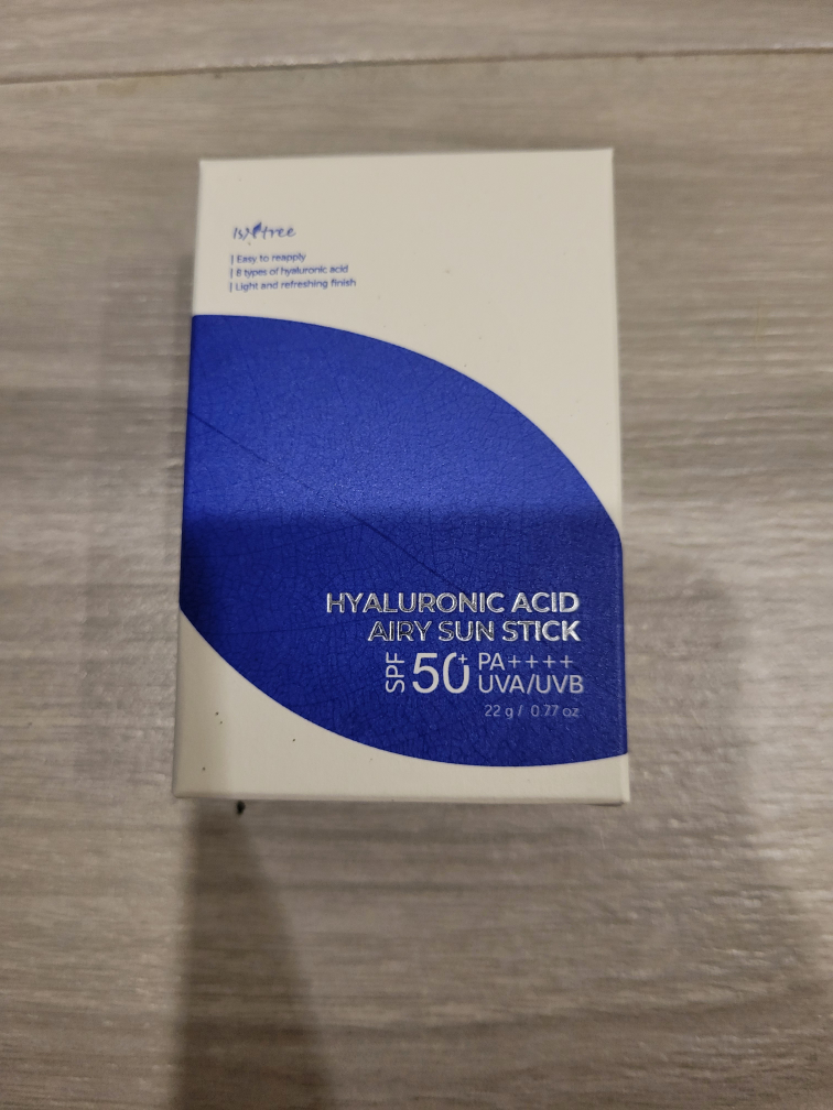 Brand New Isntree - Hyaluronic Acid Airy Sun Stick SPF50+ PA++++ thumbnail