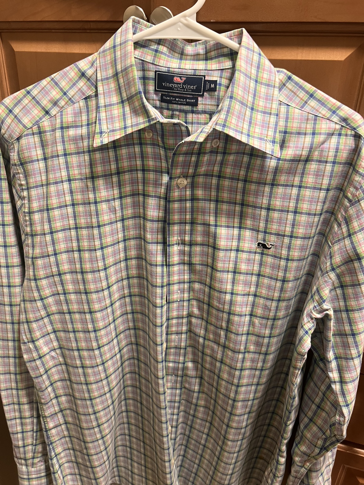 Vineyard Vines men’s size medium shirt - photo 2