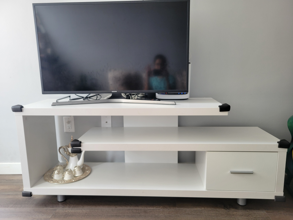 TV console table thumbnail