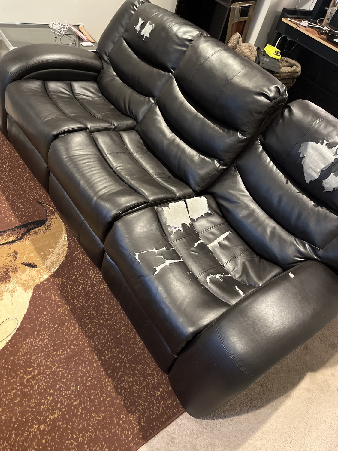 Free Manual reclining Sofa