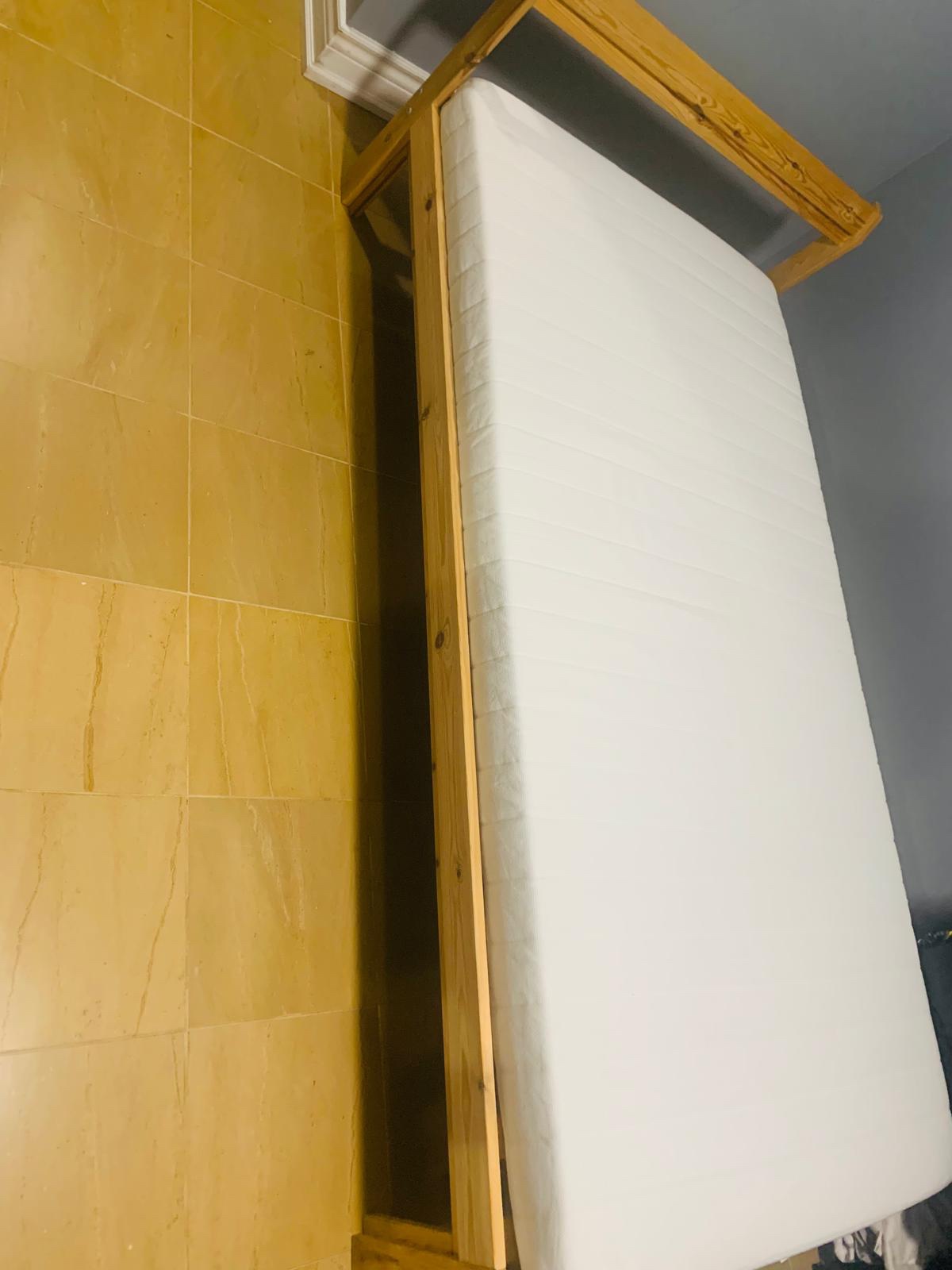 Twin size Bed frame with brand new Ikea mattress - photo 3