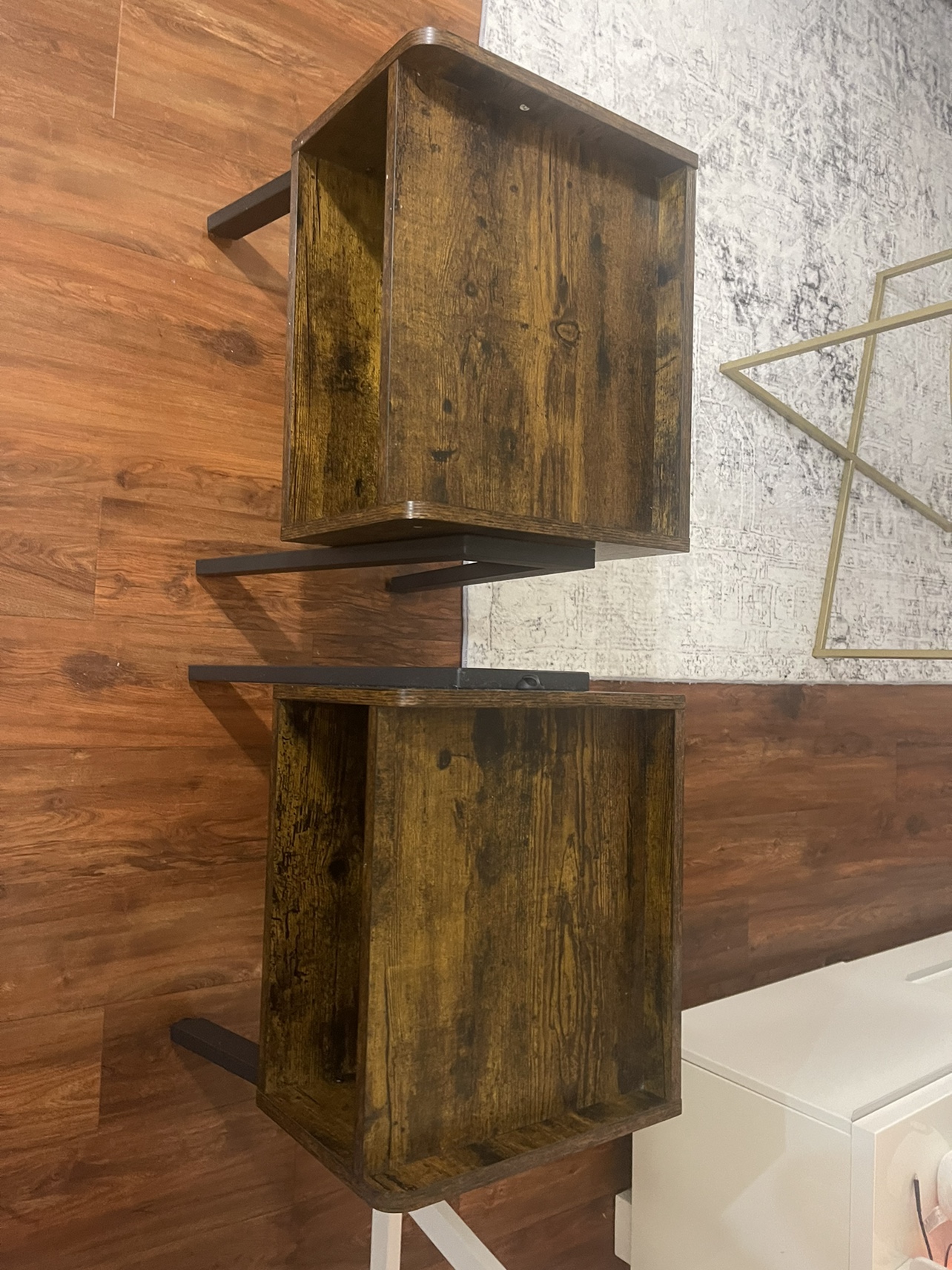 Nightstands (2) - photo 2