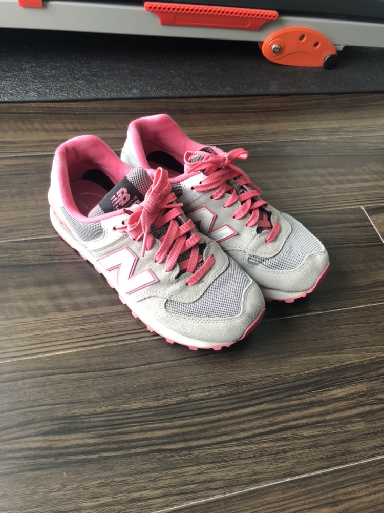 New Balance 7.5/245 thumbnail