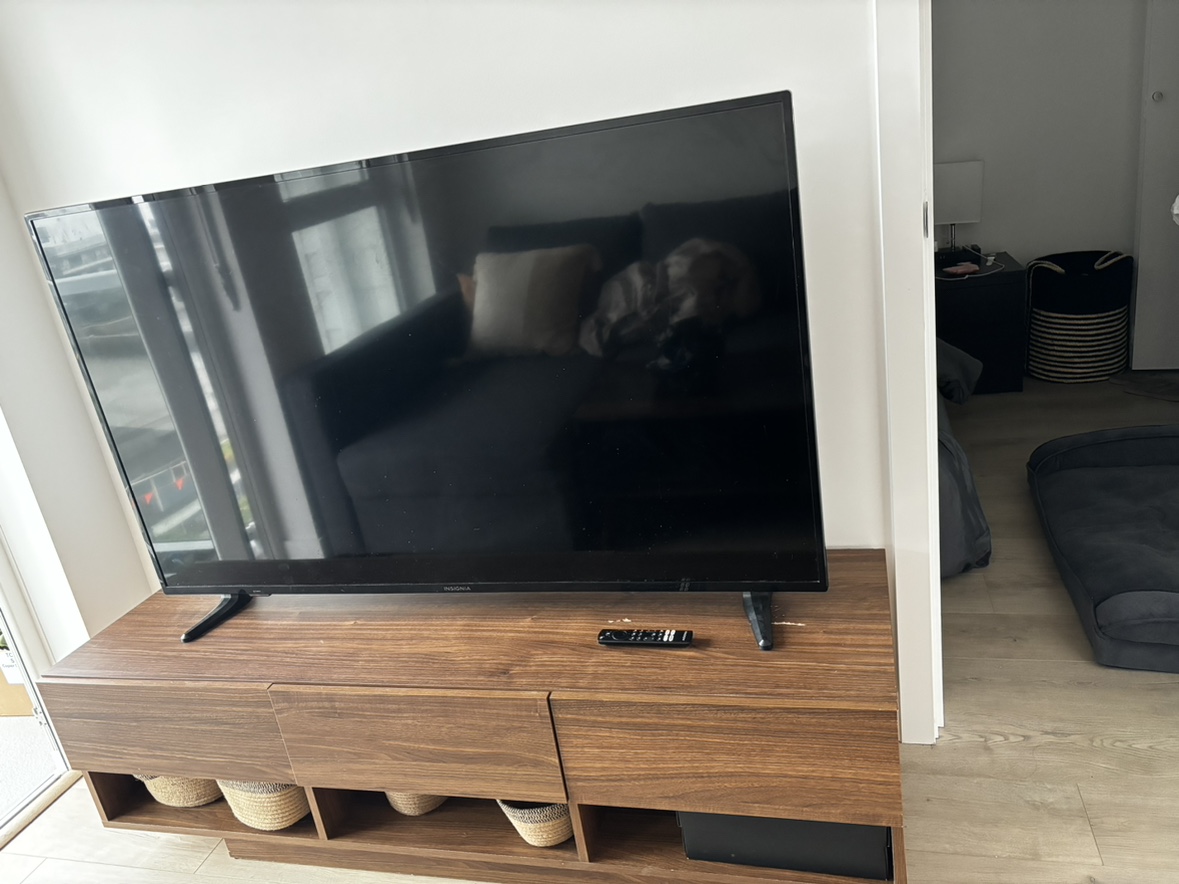 Tv stand - photo 3