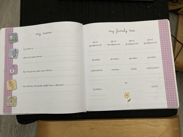 My Baby Book #freecycle - photo 3