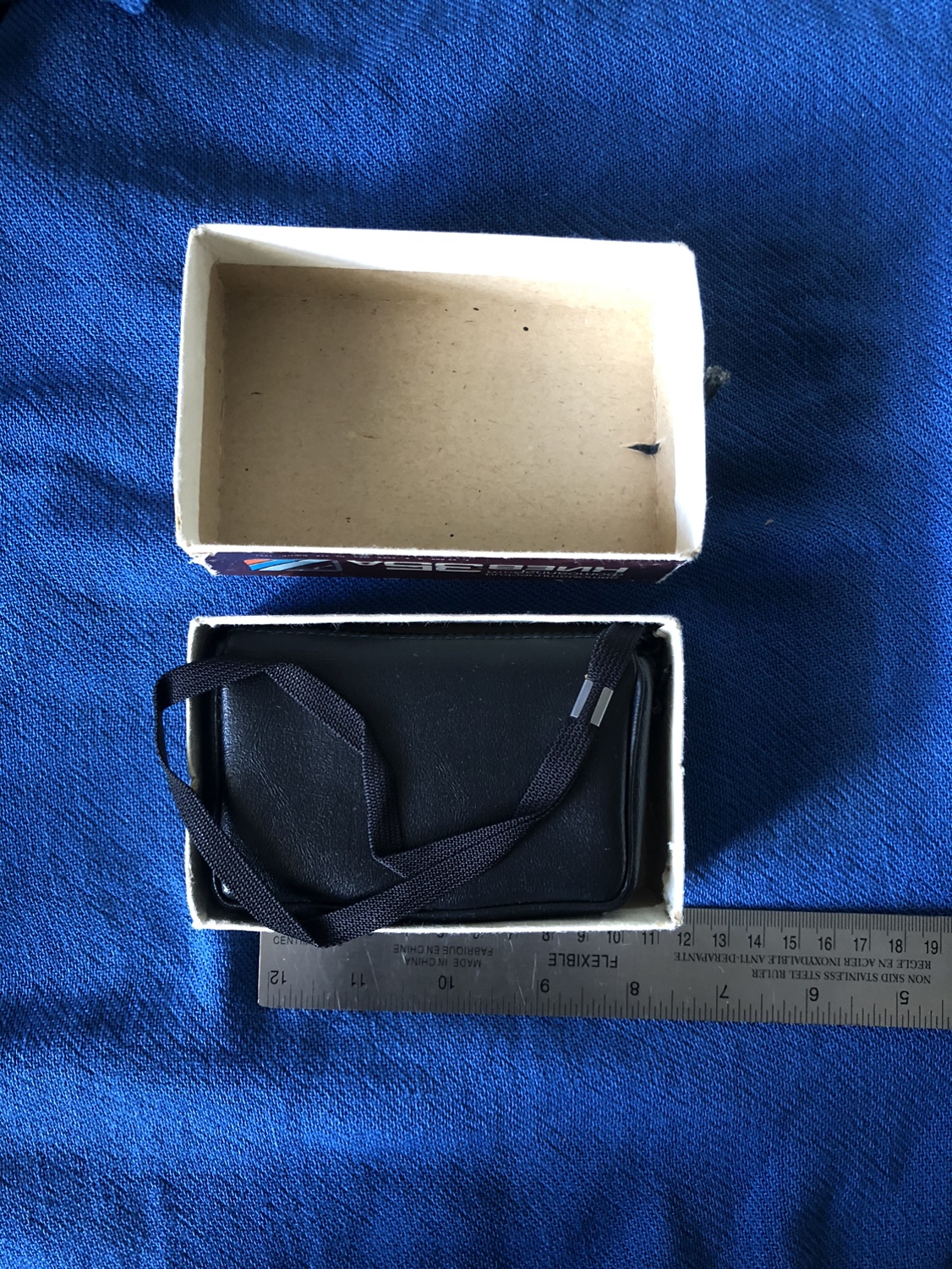 Vintage film camera - photo 2