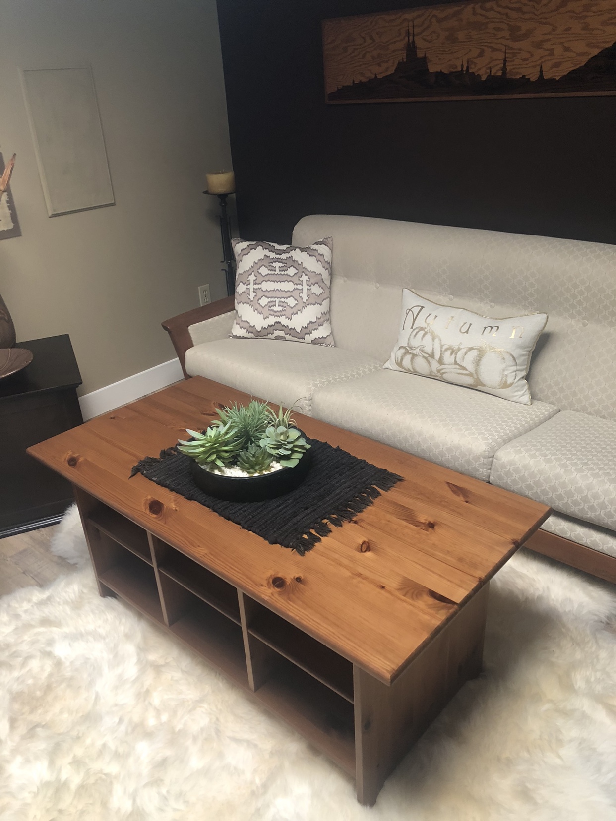 WOODEN COFFEE TABLE - photo 2