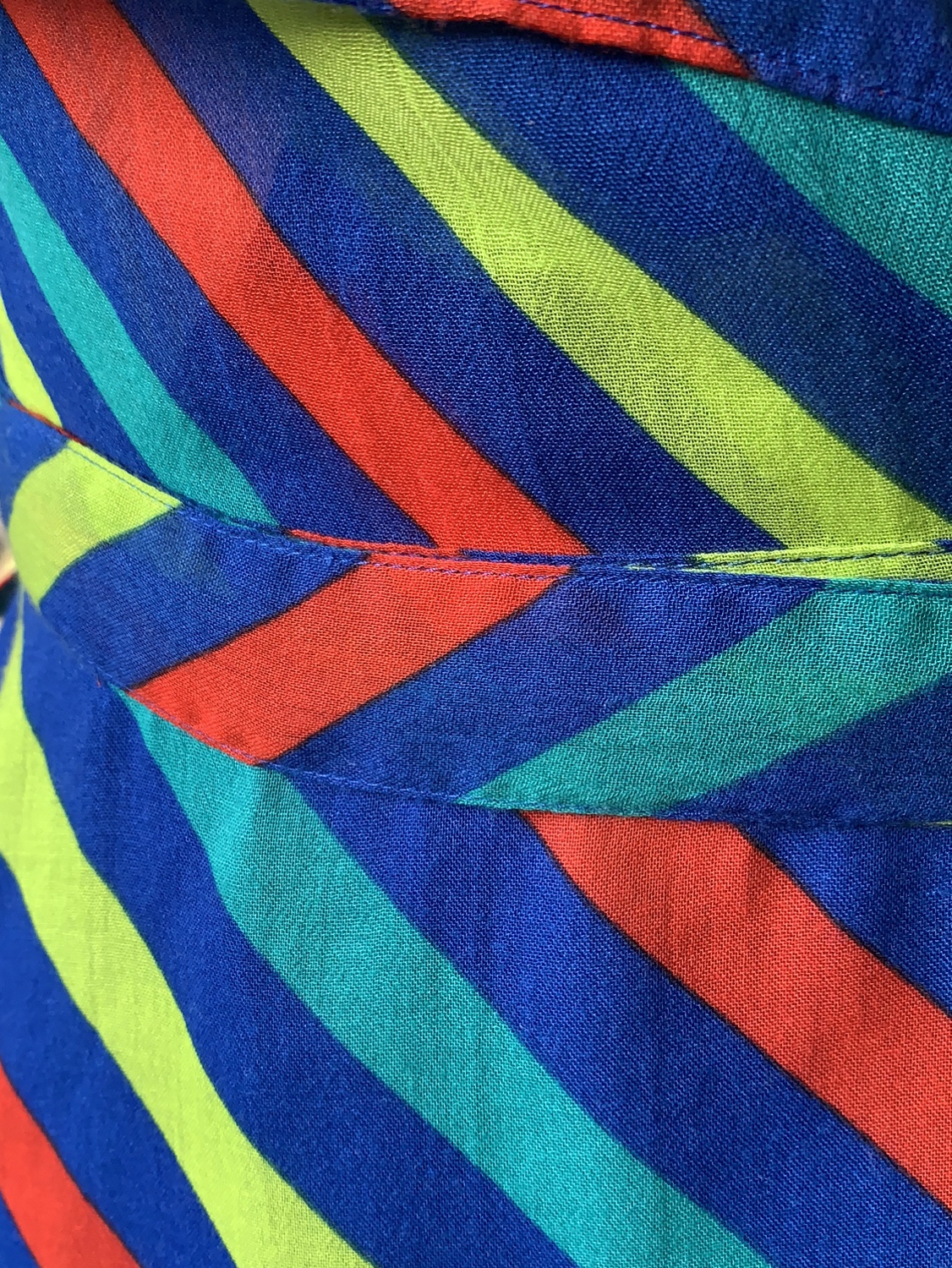 Striped wrap dress image indicator(2)