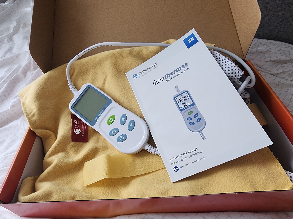 Thera therm heating pad (New) - photo 2