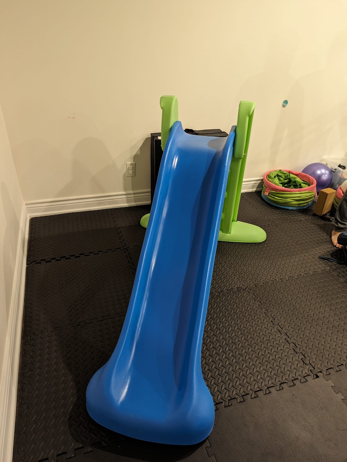 Little Tikes Slide - photo 2