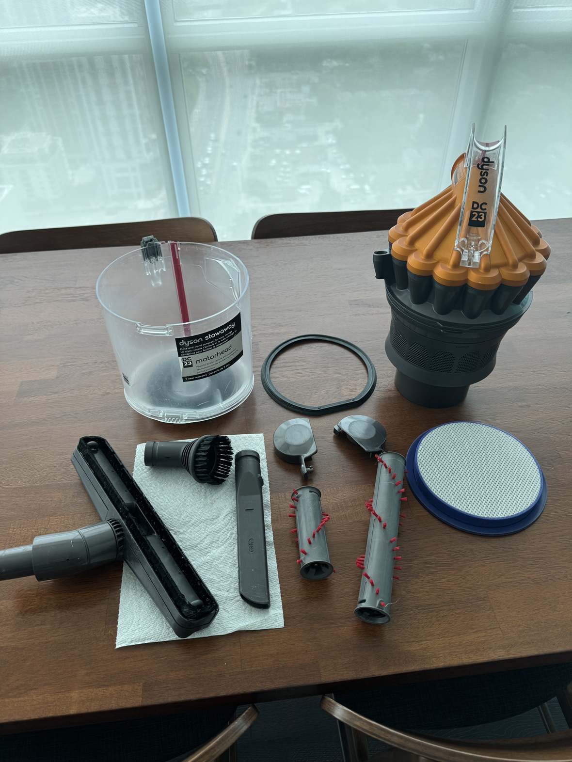 Dyson DC23 Vacuum *CLEANED* - photo 2