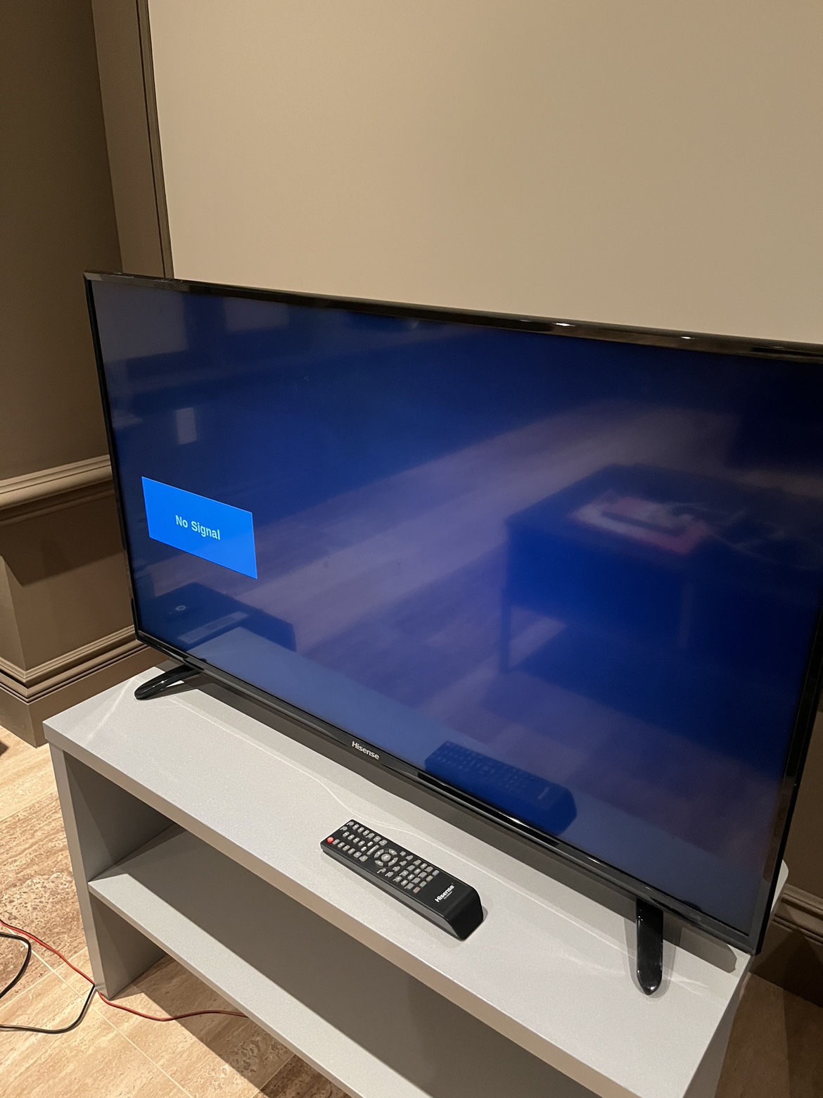 Hisense TV - photo 2