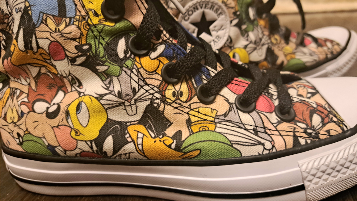 💫⭐️Converse All Star⭐️💫 Looney Tunes 💥Limited Edition💥 Unisex image indicator(4)