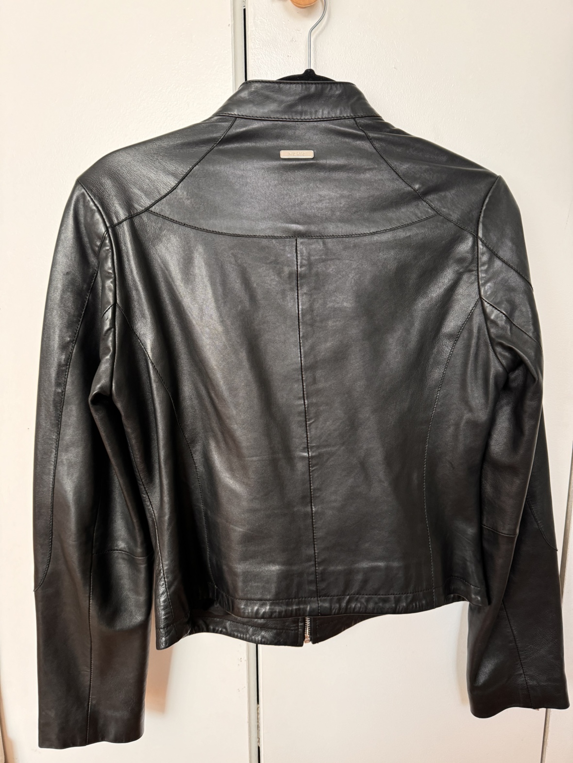 Leather Jacket size small - photo 3