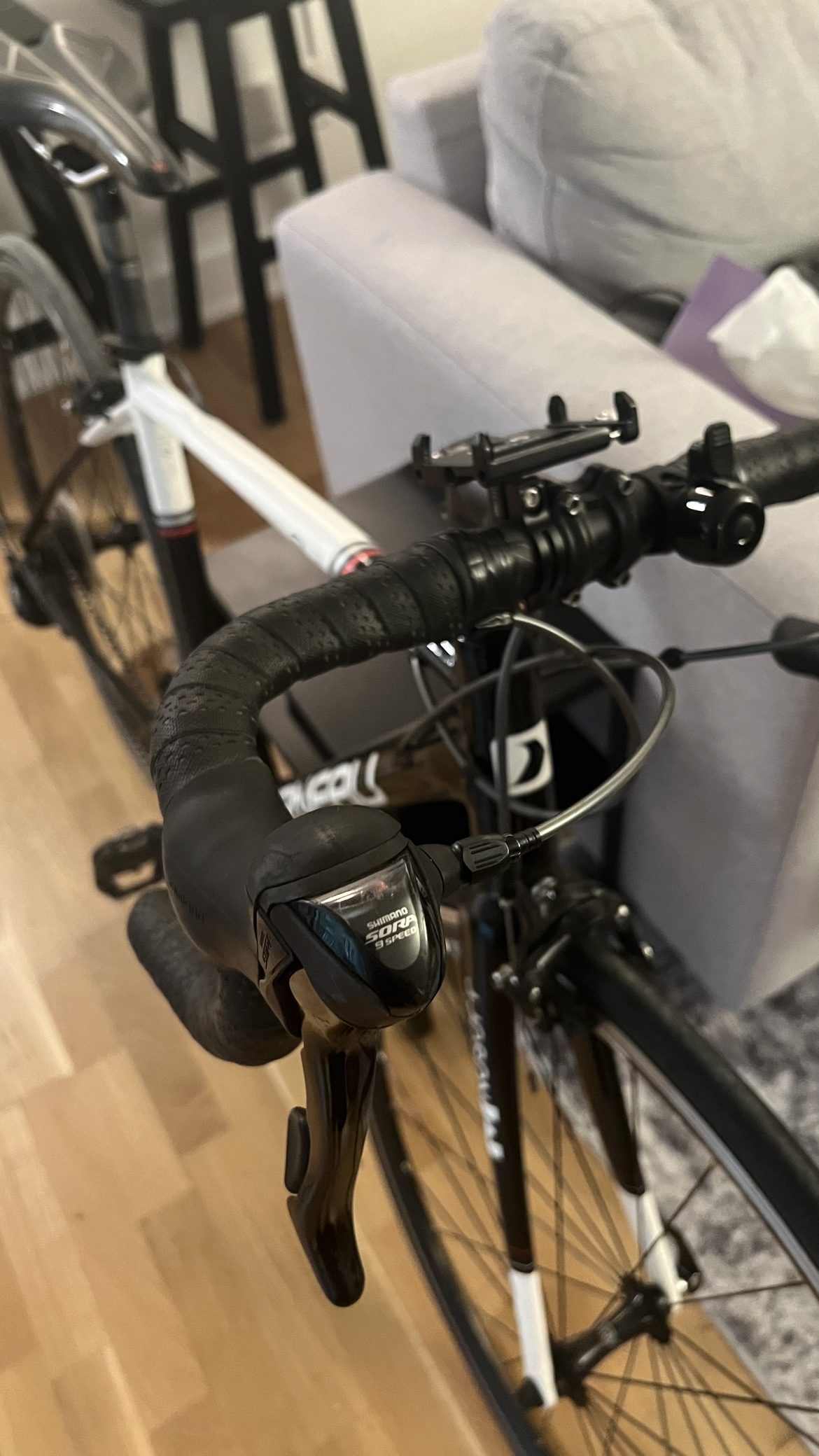 Garneau SL3 Road Bike Size S - photo 5