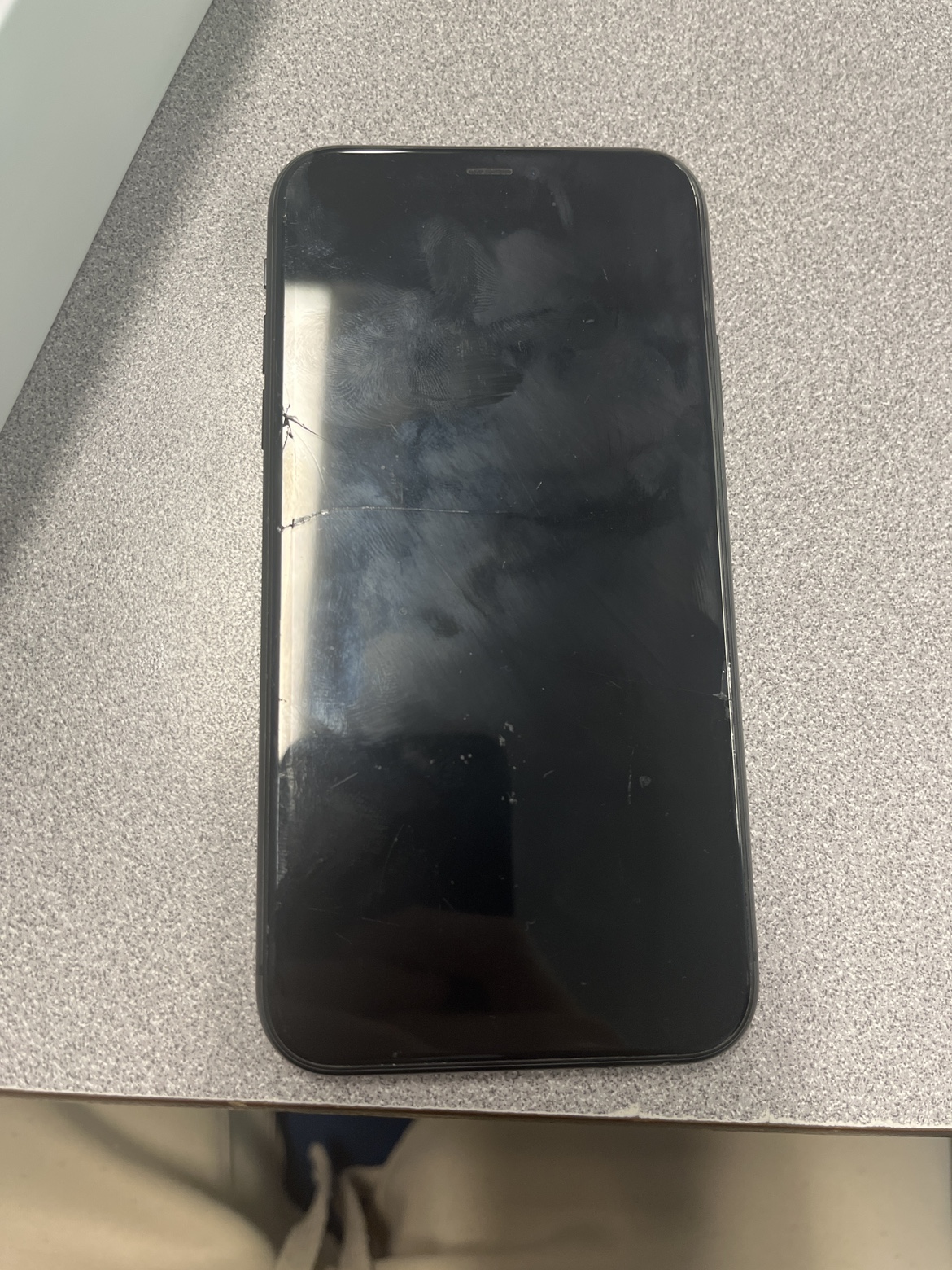 iPhone 11 used 64GB - photo 5