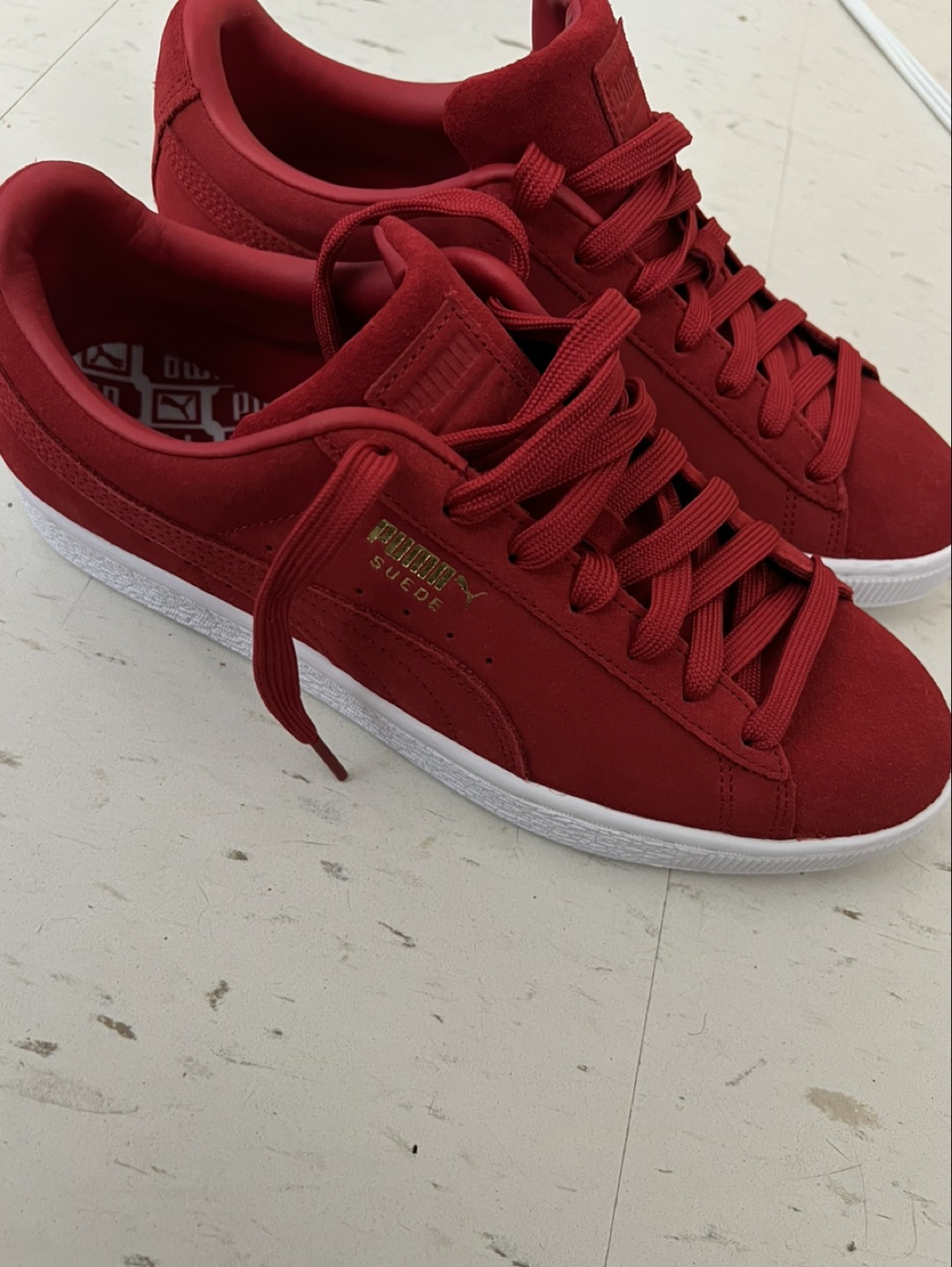 New Puma Suede Size 9