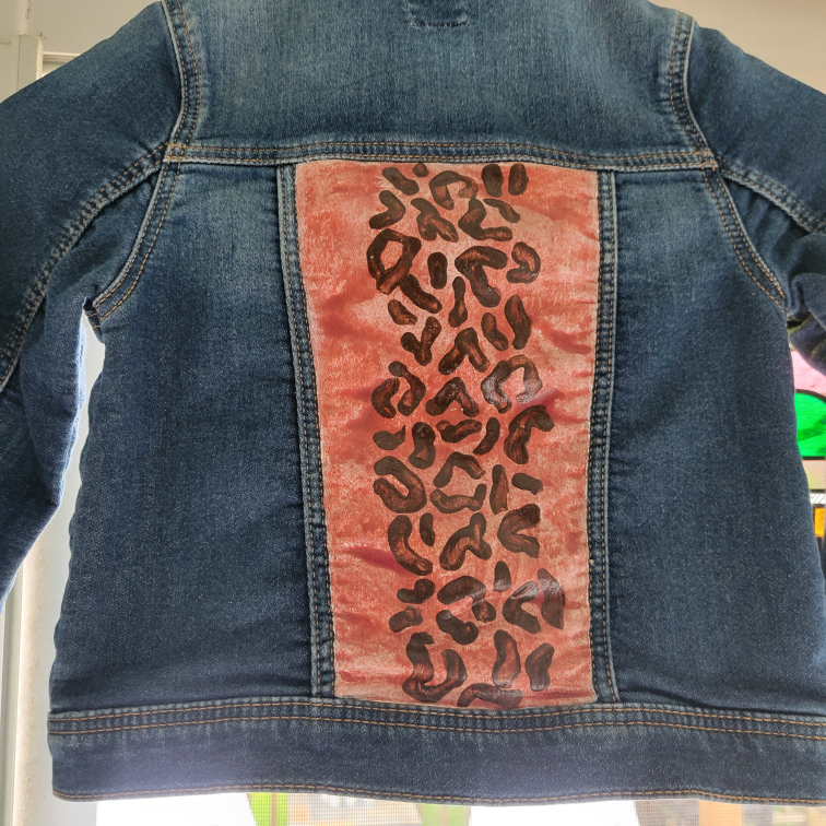 Custom Painted Cheetah Print Baby Gap Jean Jacket image indicator(2)