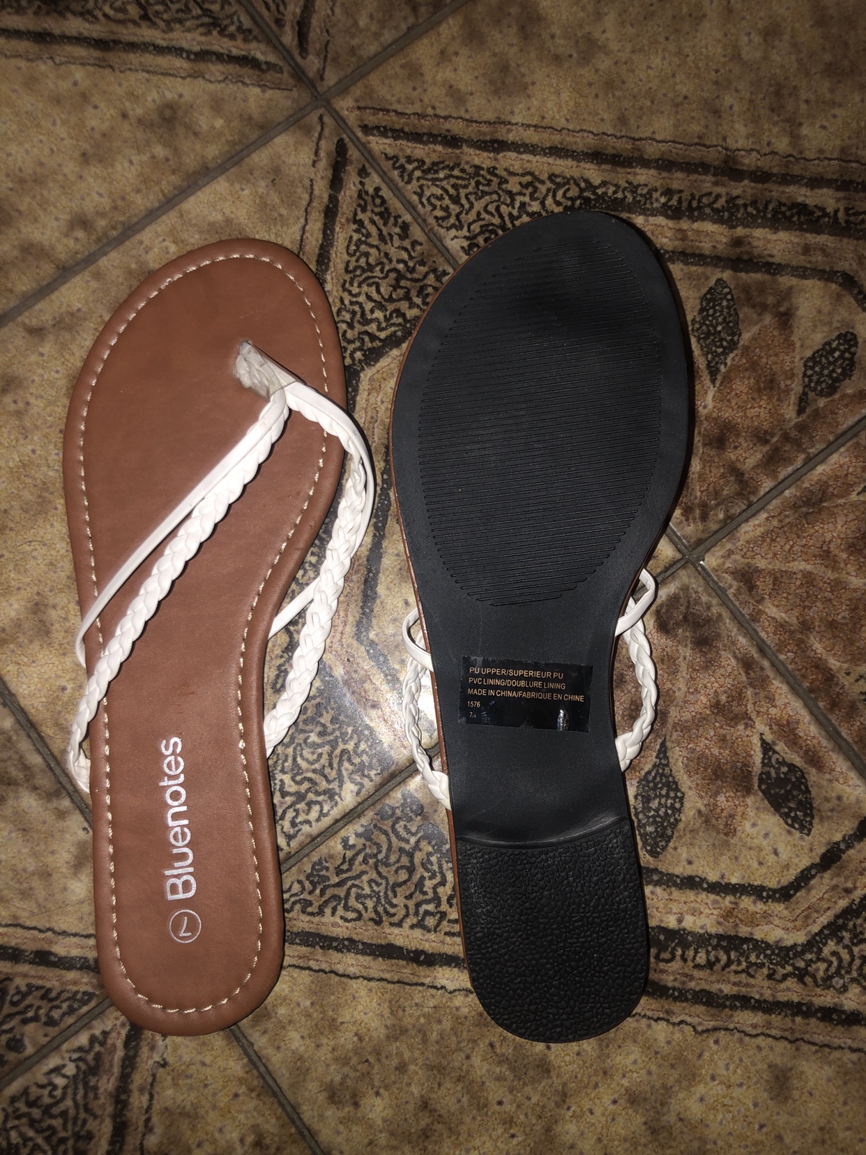 Sandals image indicator(2)