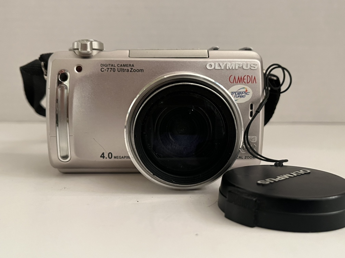 📷 Olympus Camedia C-770 Ultra Zoom  w/XD Card, Charger USB Cable - photo 3