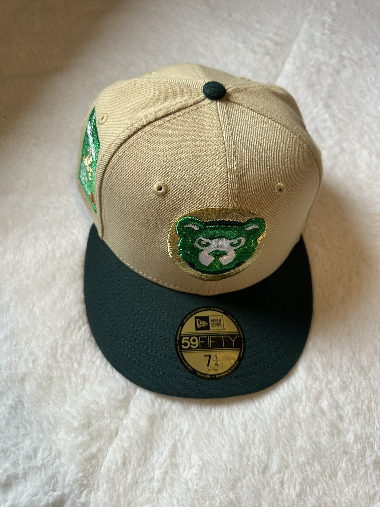 Baseball cap size 7 1/4