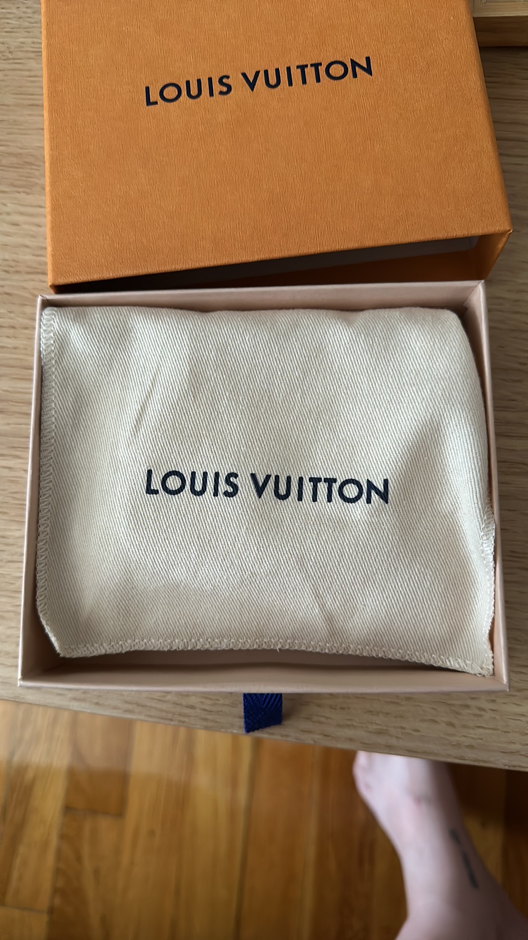 Louis Vuitton card wallet - photo 5