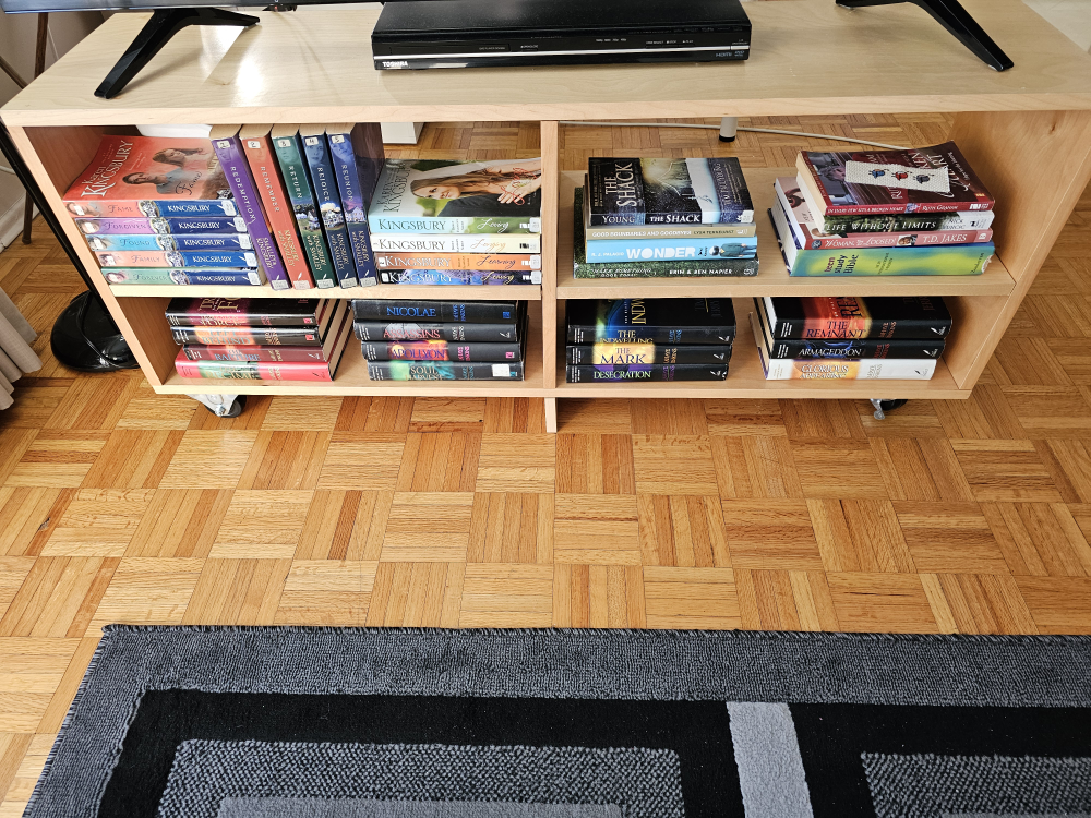 TV stand - photo 2
