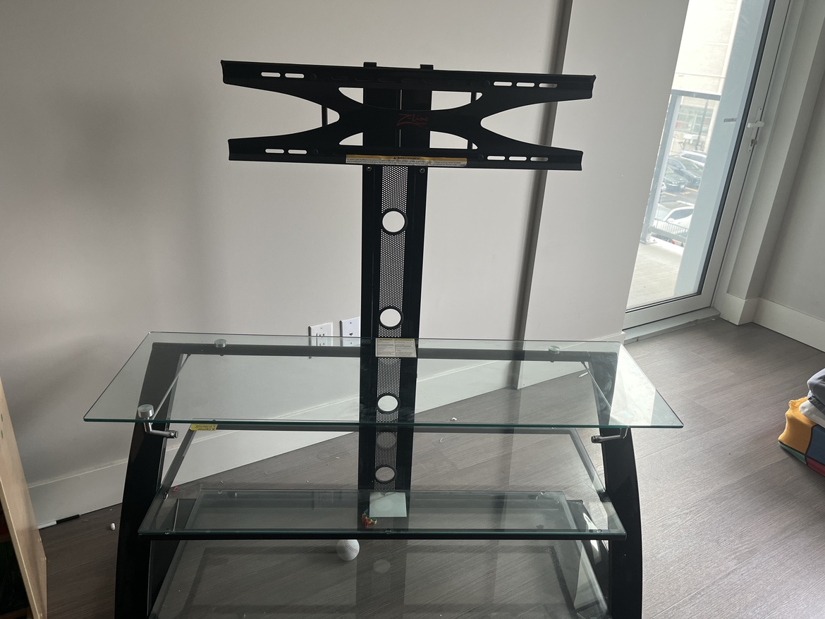 TV stand - photo 3