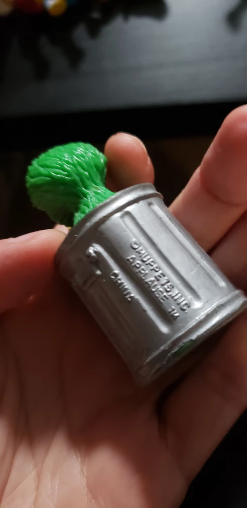 $10 applause oscar the grouch figurine2.5" image indicator(2)