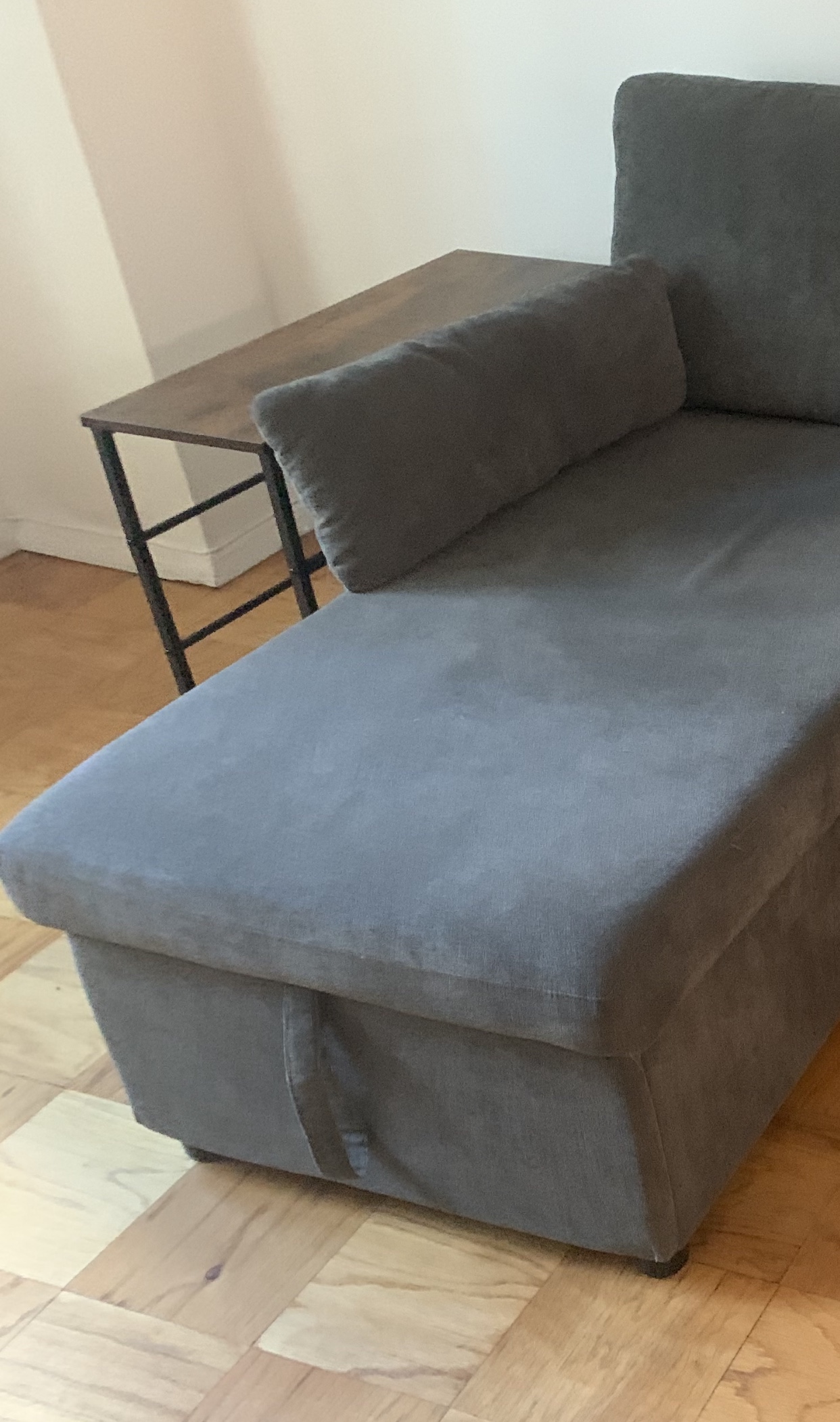 Side table - photo 2
