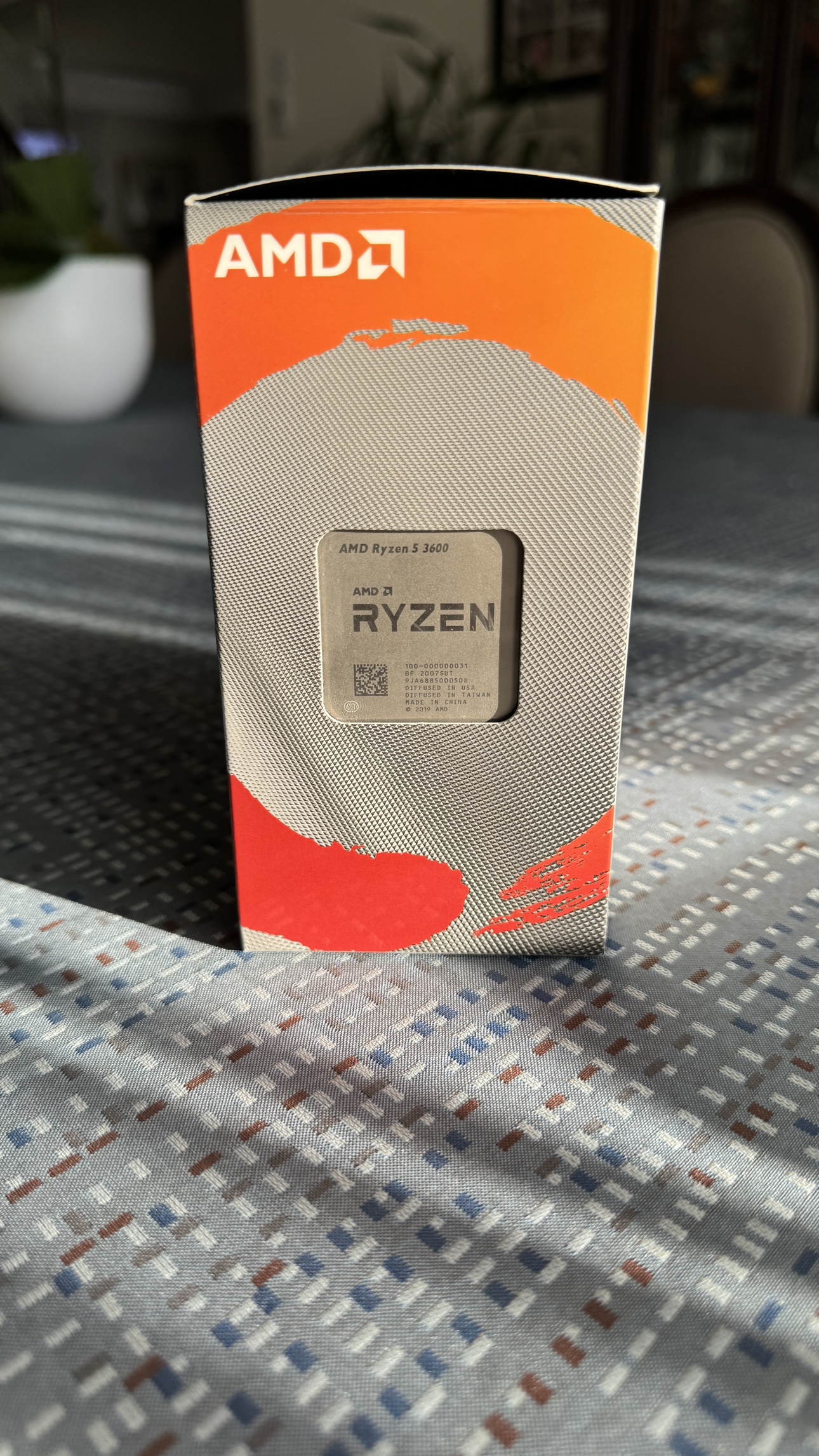 AMD Ryzen 5 3600 CPU image indicator(2)