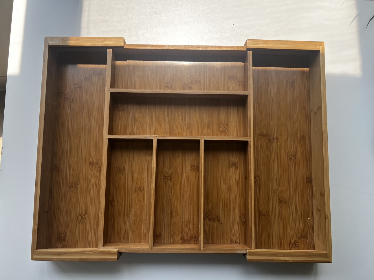 Expanding utensil organizer - photo 2