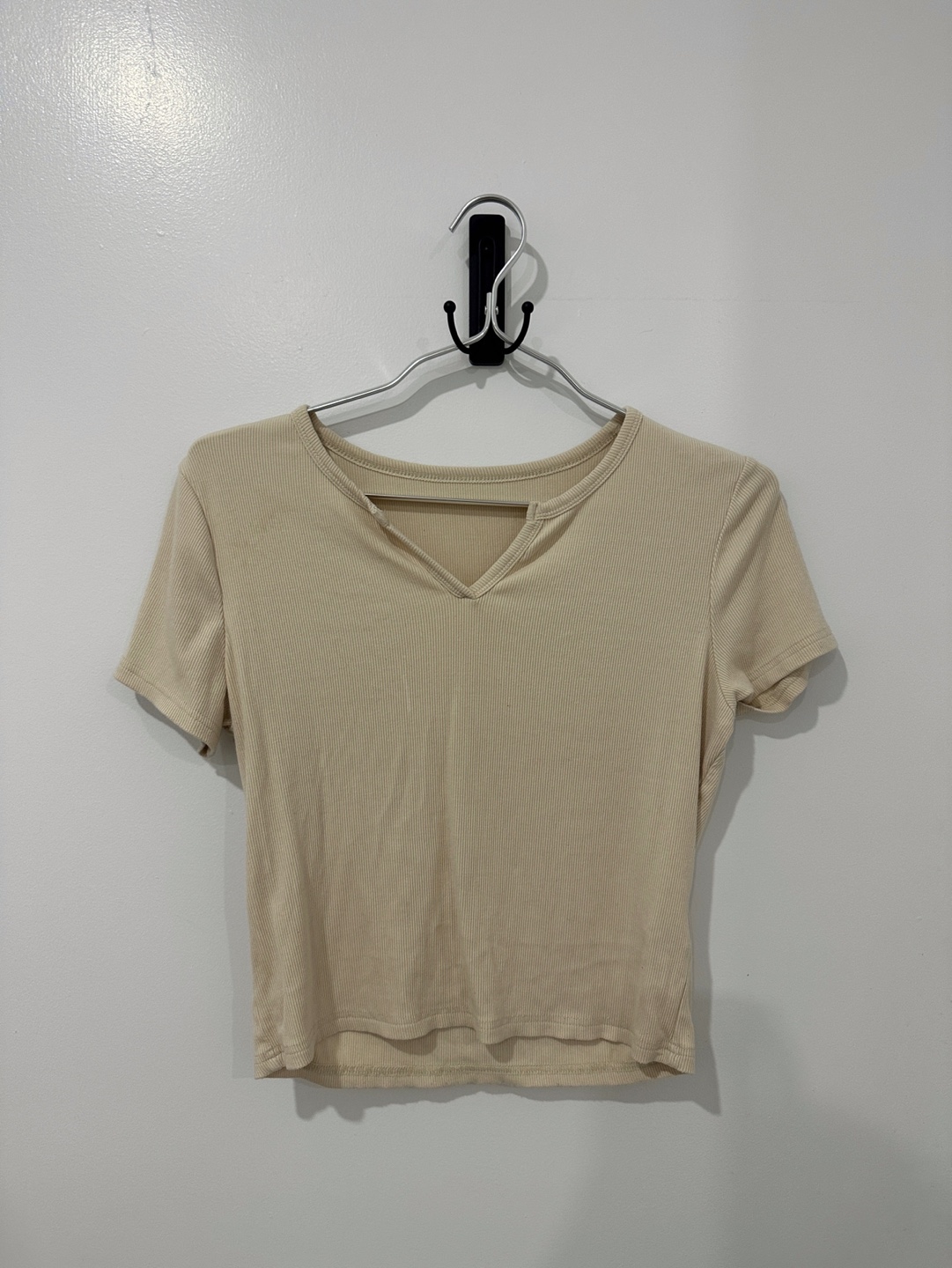 #freecycle beige t-shirt