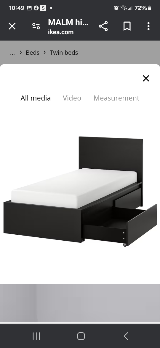 twin bed with mattress