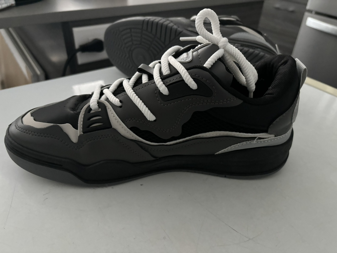 Trendy Sneakers/ Skate Shoes - photo 4
