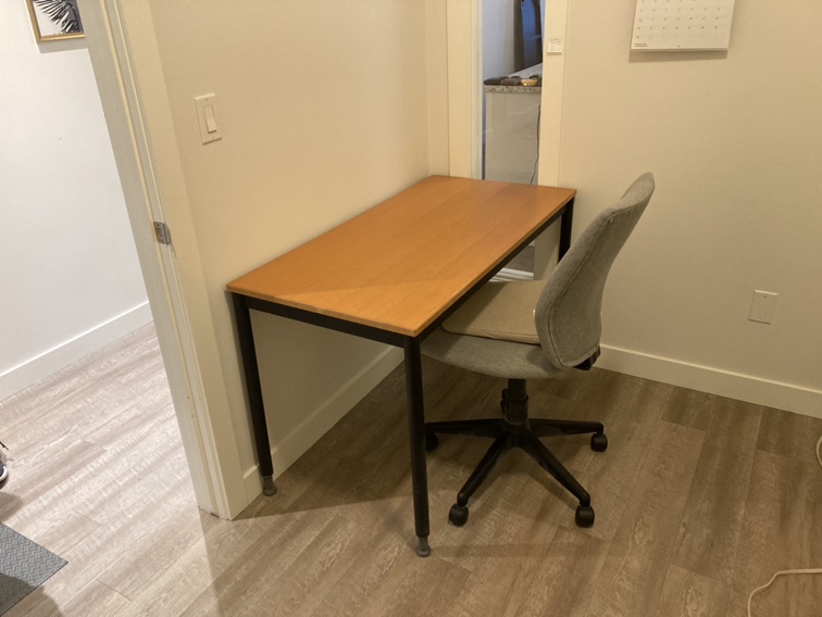 Set of two office desks - photo 2