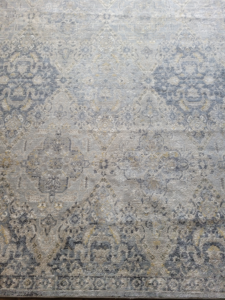 Area Rug 5.3ft x 7ft - photo 3