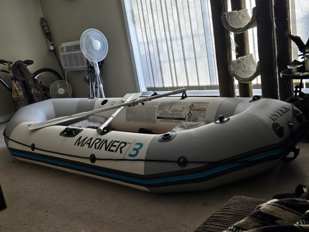 Mariner 3 Intex Boat thumbnail