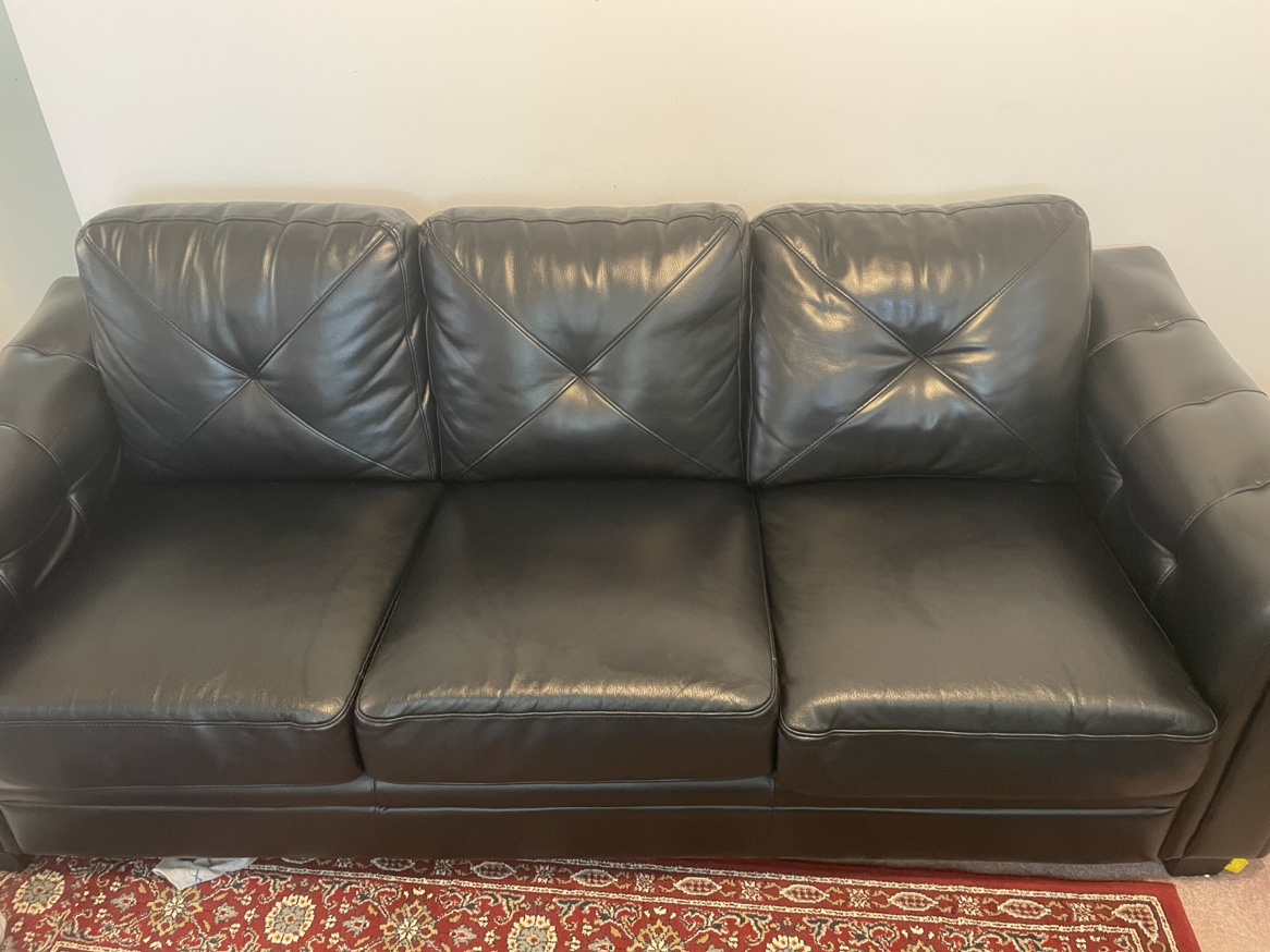 Black leather sofa in excellent condition - photo 2