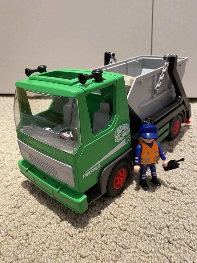 Playmobil Skip Truck image indicator(2)