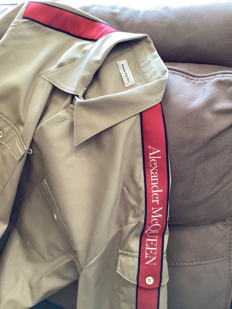Alexander McQueen logo shirt - photo 3