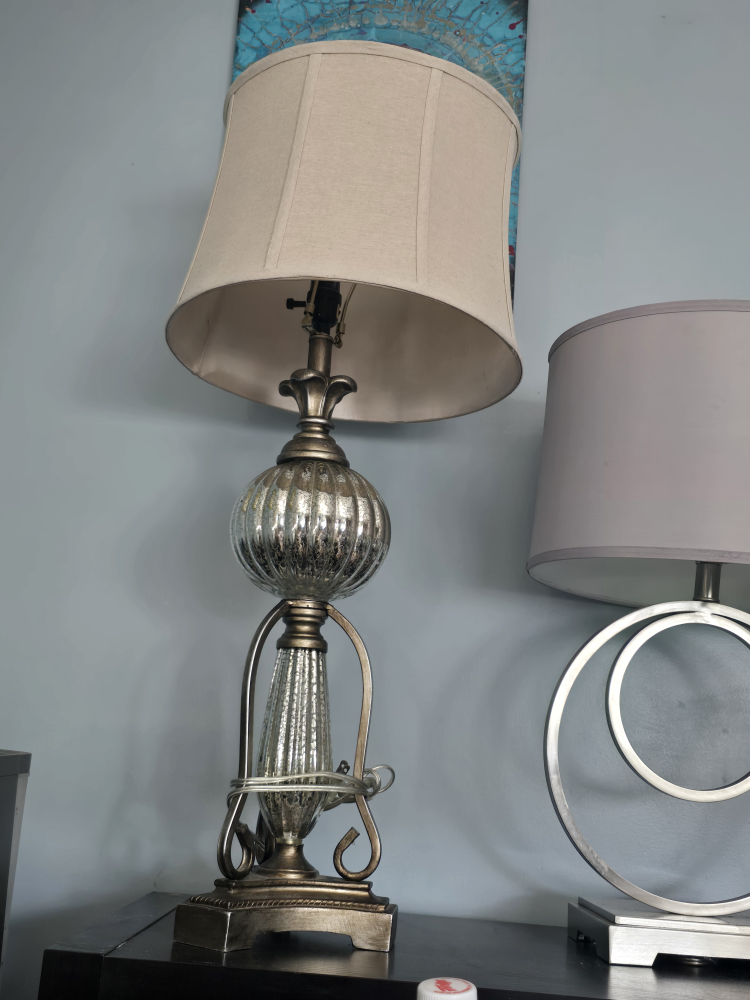 2 brand New modern style lamps for sell