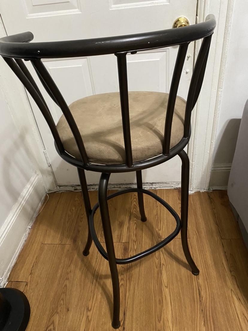 High chair - photo 2