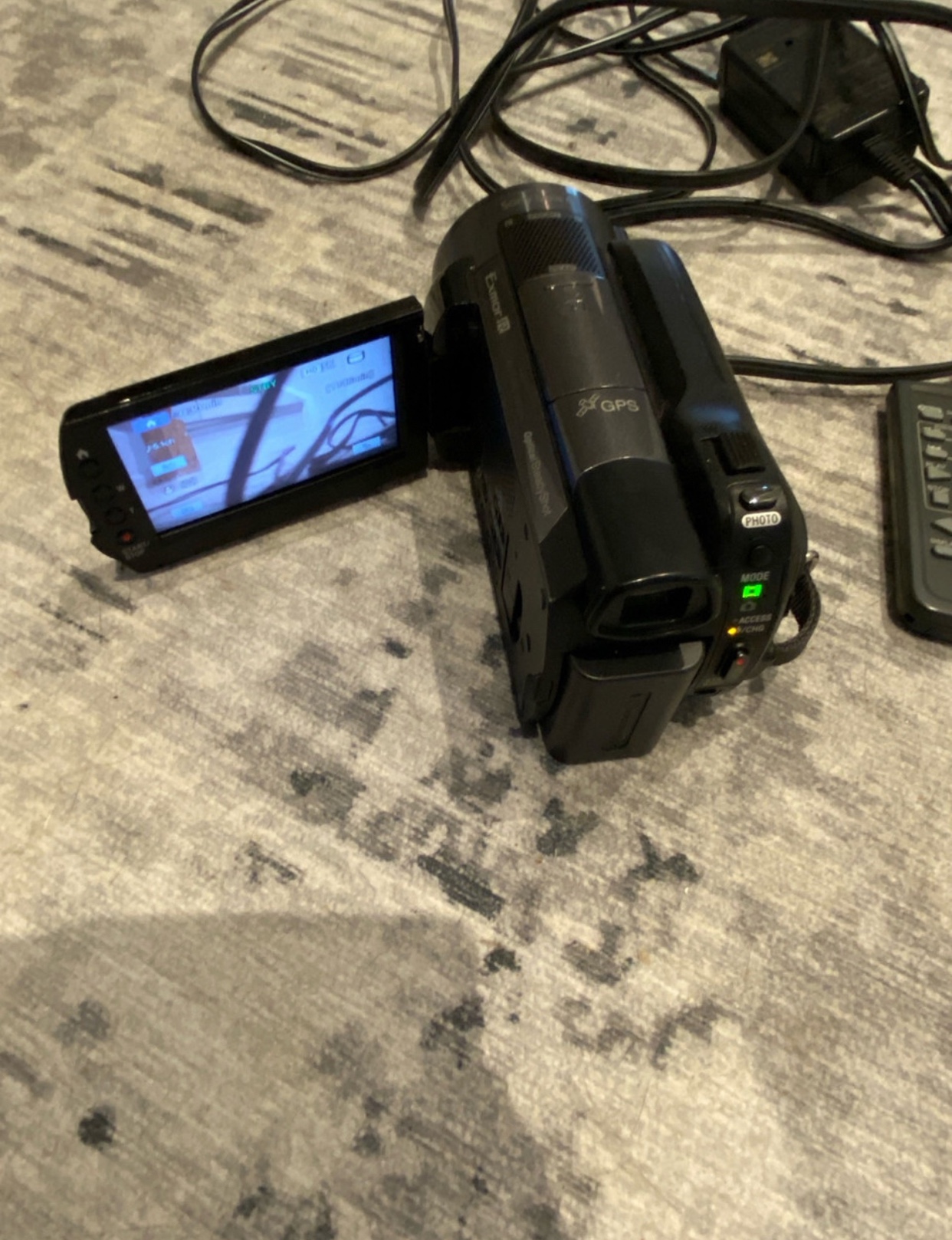 Sony handycam hdr xr 500 camcorder camera - photo 2