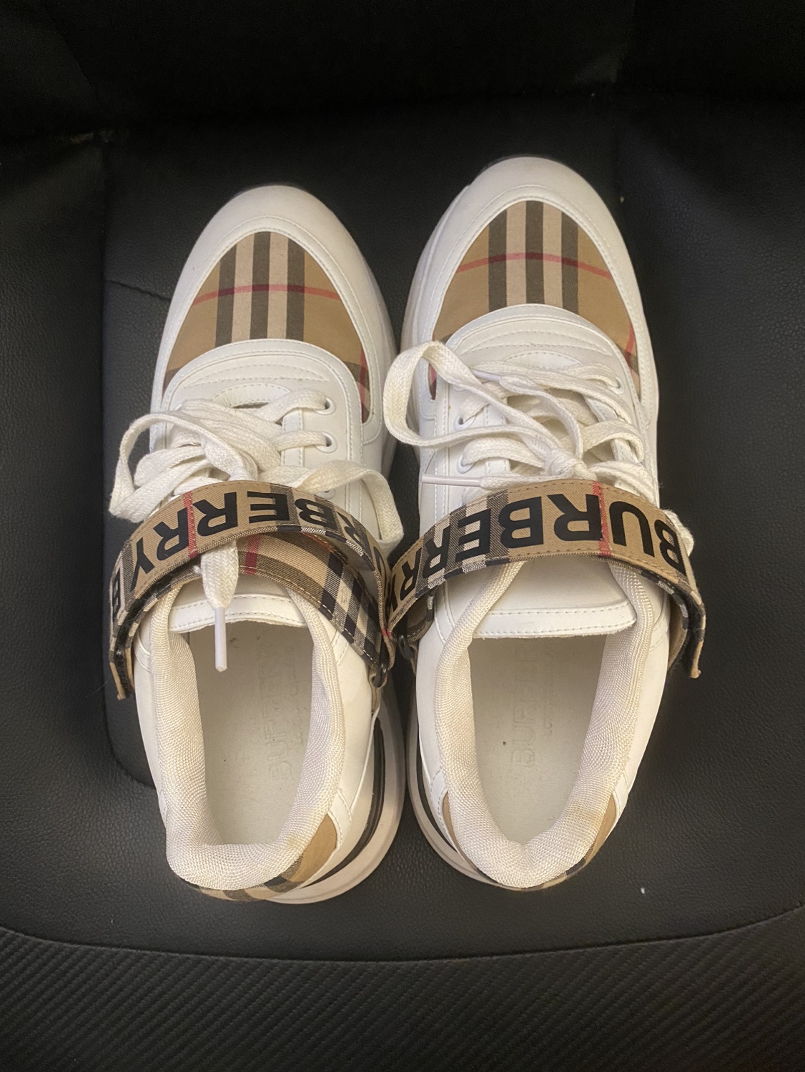Burberry sneakers